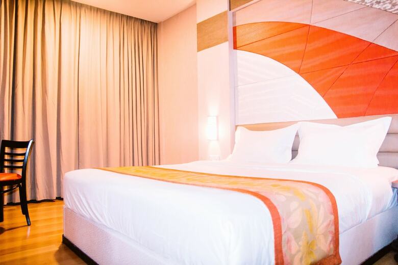 The Golden Bay Hotel Batam