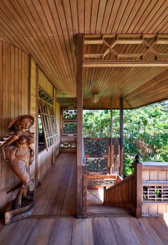 Jasri Bay Hideaway
