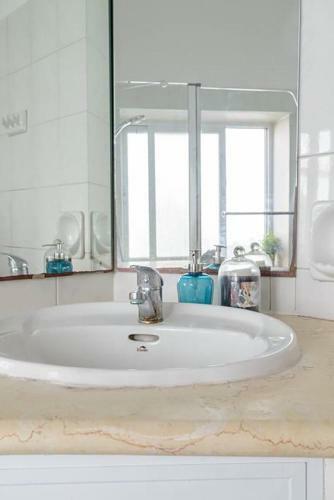 Sea View Apartment