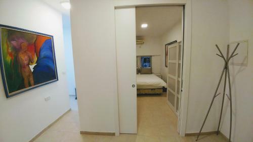 Begin19 Apartments & Hostel