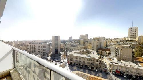 Apartamento Rental Israel-harav Kook Penthouse