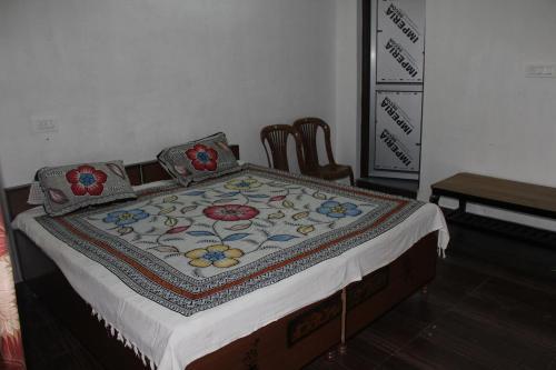 Mohinder & Mohindra Home Stay