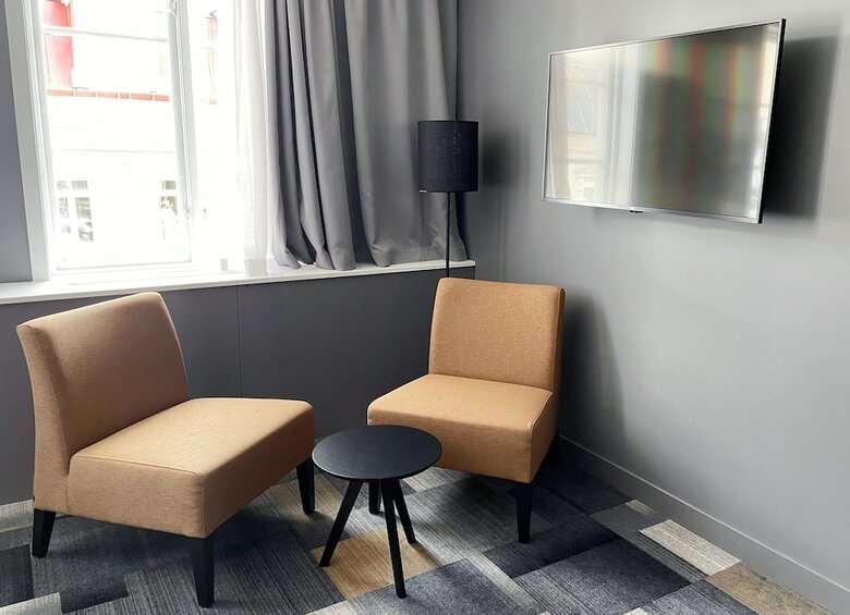First Hotel Ja