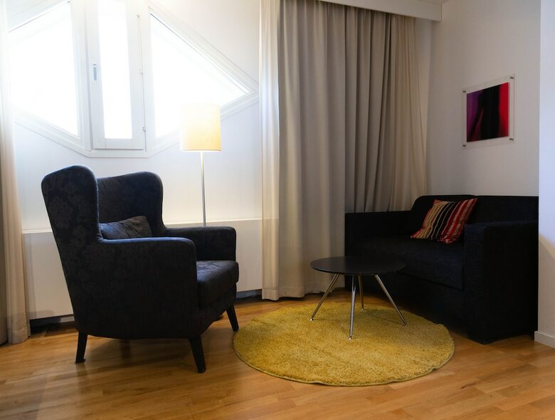 First Hotel Ja