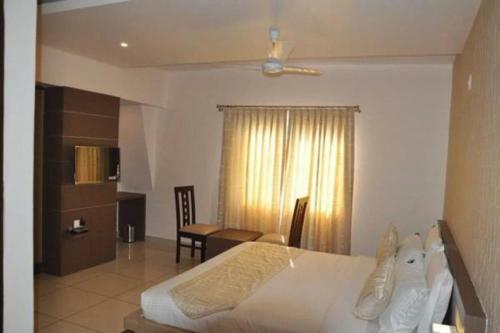 Hotel Shivaprasad Grand