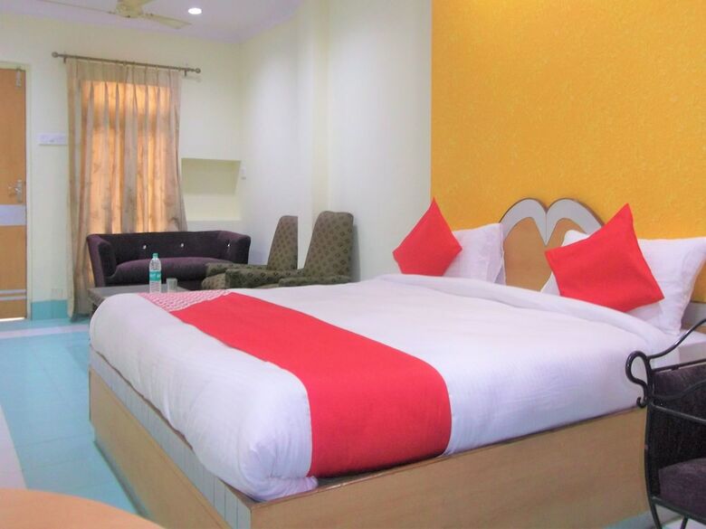 Oyo 8955 Hotel Bobina