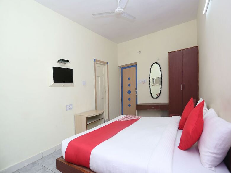 Oyo 8955 Hotel Bobina