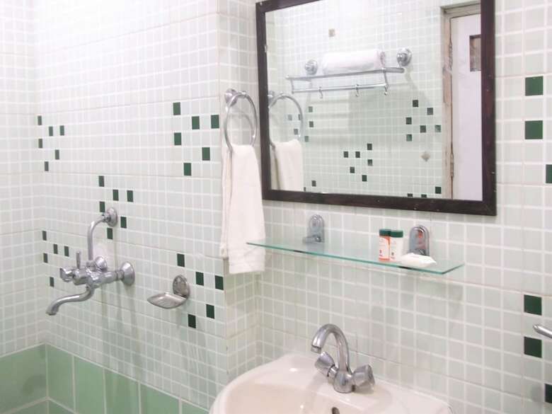 Oyo 8955 Hotel Bobina