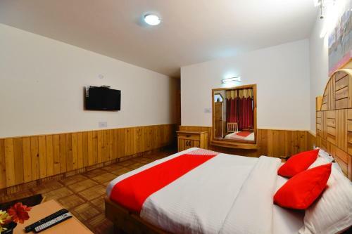 Oyo 6426 Hotel Rishi Palace