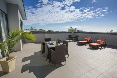 Aparthotel Gladstone Central Plaza