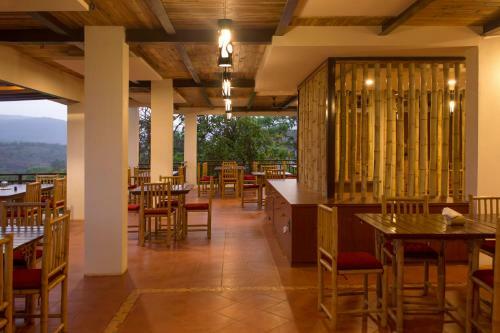 Hotel Forest Escapes Koyna