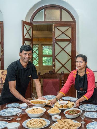 Bed & Breakfast Saffronstays Parsi Manor