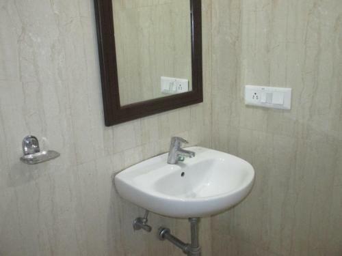 Hotel Luxmount, Mussoorie