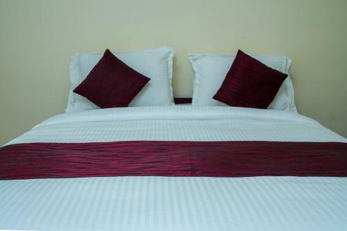Hotel Oyo 23317 Eden Farm House