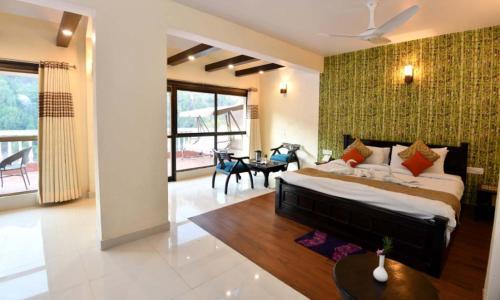 Hotel Dynasty Resort
