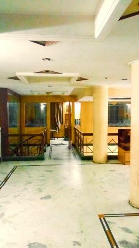 Hotel M.l.c.deluxe