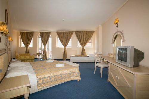 Royal Park Hotel - All Inclusive & Aqua Park