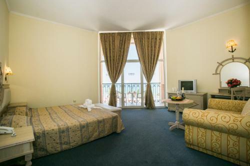 Royal Park Hotel - All Inclusive & Aqua Park