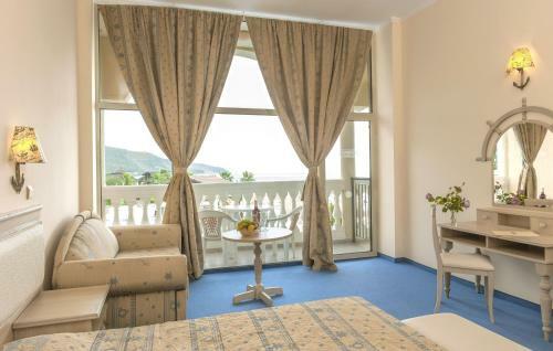 Royal Park Hotel - All Inclusive & Aqua Park