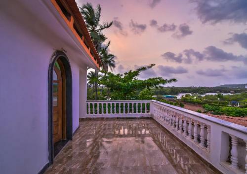 Anantaa Villa