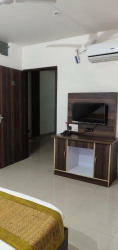 Om Hotel