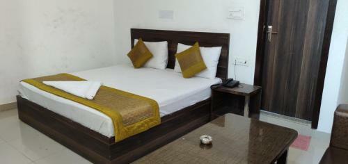 Om Hotel