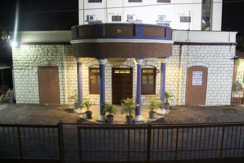 Yuvraj Lodge