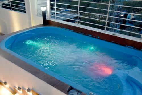 Hotel Starlit Suites