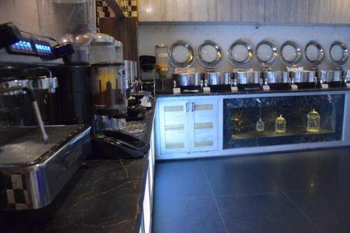 Hotel Transit Igi