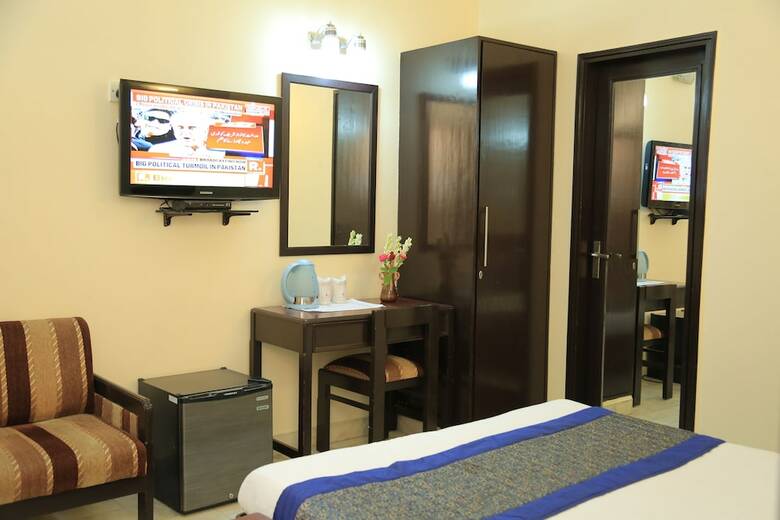 Hotel Sundeep Inn
