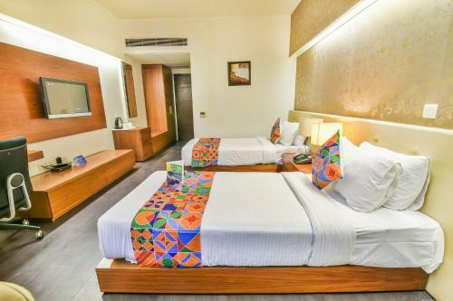 Fabhotel Prime Sage