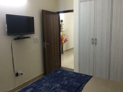 The Raveesh Service Apartment