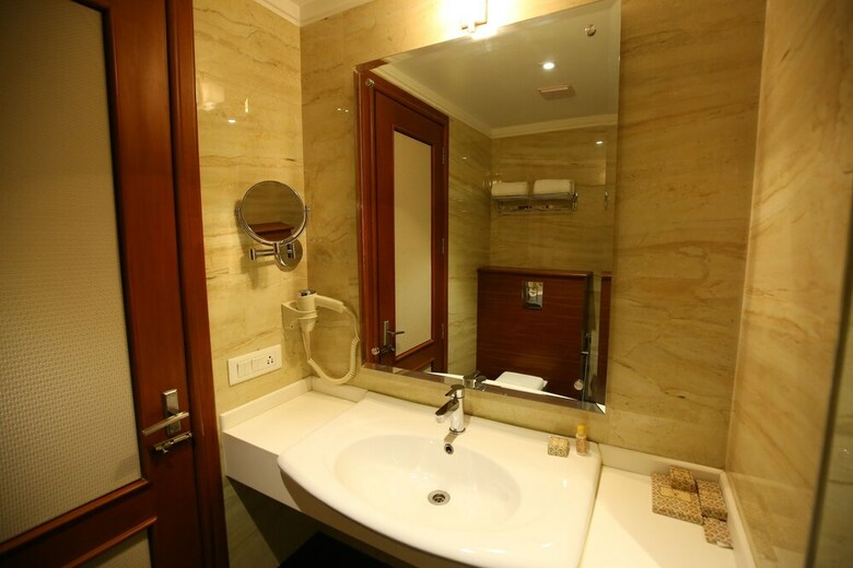 Hostal The Ic's Hotel