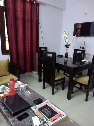 Hostal Namasteyhomes Service Apartments