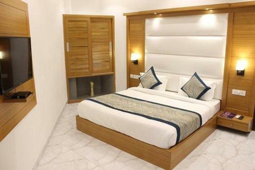 Airport Hotel Aero Star