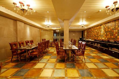 Hotel Park Residency
