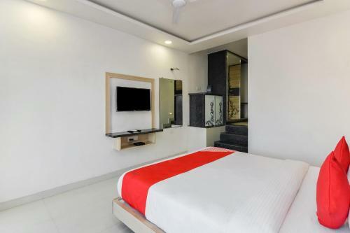 Hotel Cloud Mist