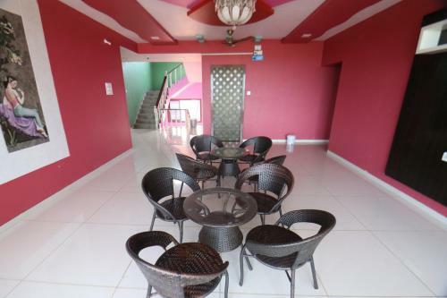 Hotel Saimauli Residency