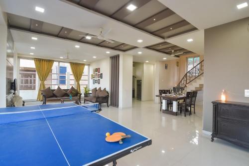 Eko Stay (gold)- Zen Villa