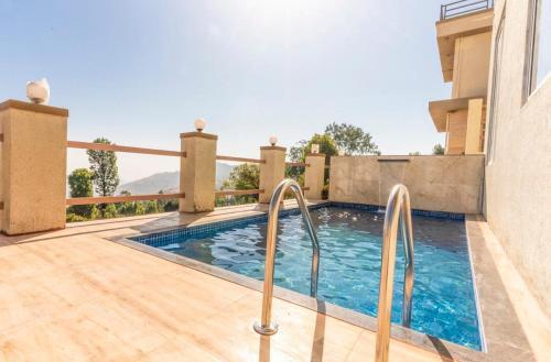 Eko Stay (gold)- Zen Villa