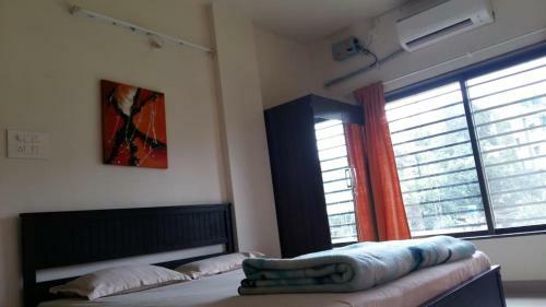 Valley View Apartment