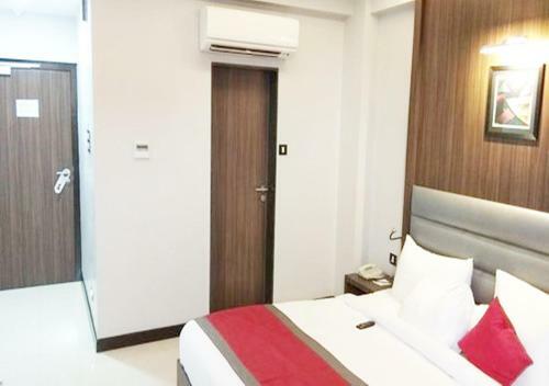 Hotel Amrapali Residency