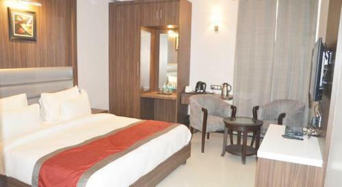 Hotel Amrapali Residency