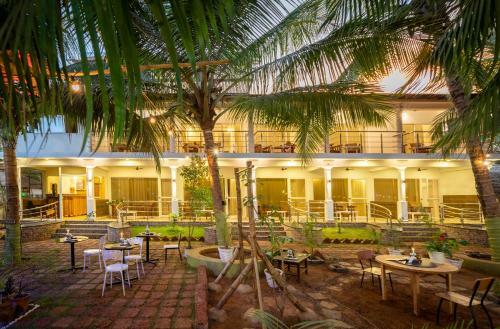 Hotel Crystal Goa Emerald Edition