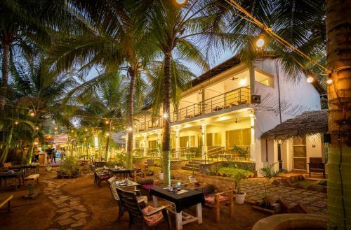 Hotel Crystal Goa Emerald Edition