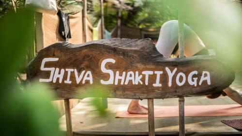 Hotel Shiva Shakti Yoga Beach Resort