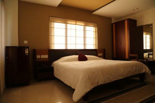 Hotel Hazmi AC Rooms