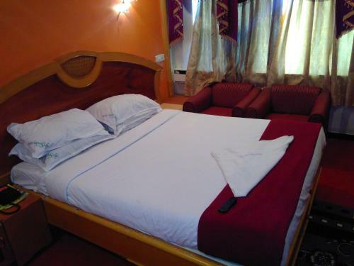 Apartamento Sathyam Grand