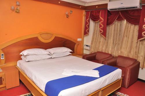Apartamento Sathyam Grand