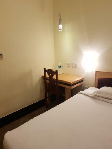 Hotel P R Pride Inn